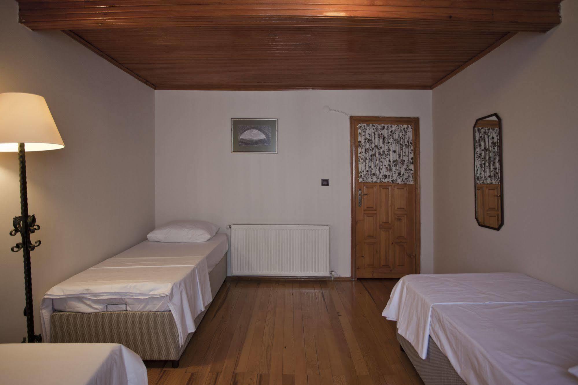 Albergue Veni Vidi Dormi Estambul Exterior foto