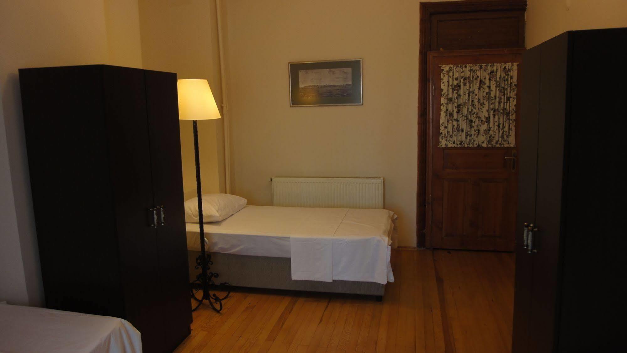 Albergue Veni Vidi Dormi Estambul Exterior foto